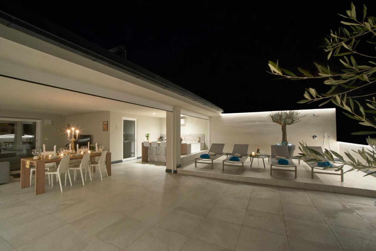 Penthouse & Garden - Luxury Apartment Postal / Burgstall Exteriér fotografie